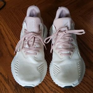 ADIDAS BOUNCE ATHLETIC SHOES